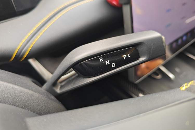 Used Xiaomi Auto SU7 Ultra 2025 Ultra Model Gear Lever
