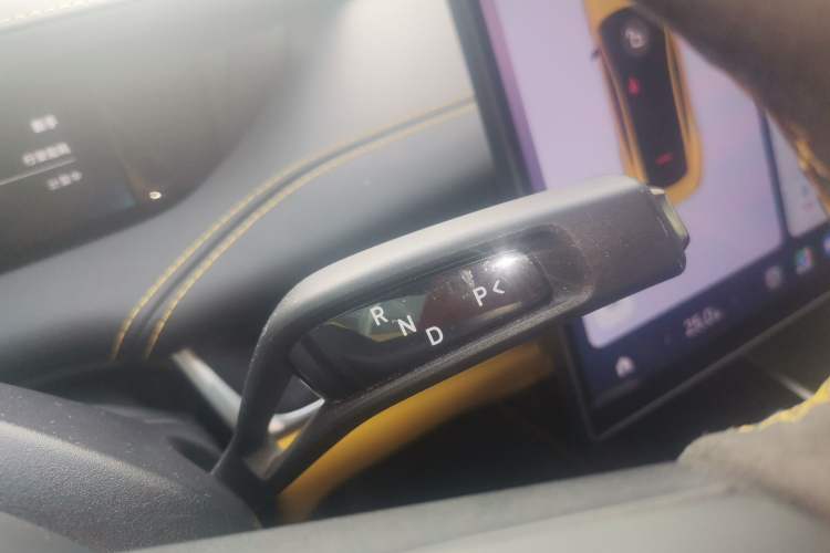 Used Xiaomi Auto SU7 Ultra 2025 Ultra Model Gear Lever