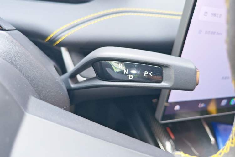 Used Xiaomi Auto SU7 Ultra 2025 Ultra Model Gear Lever