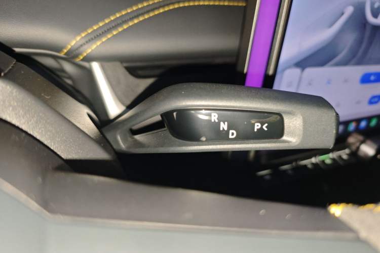 Used Xiaomi Auto SU7 Ultra 2025 Ultra Model Gear Lever