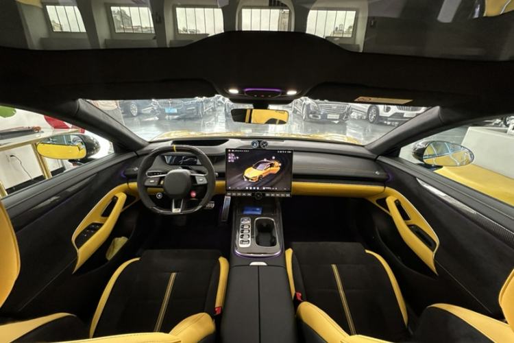 Used Xiaomi Auto SU7 Ultra 2025 Ultra Model Interior 1