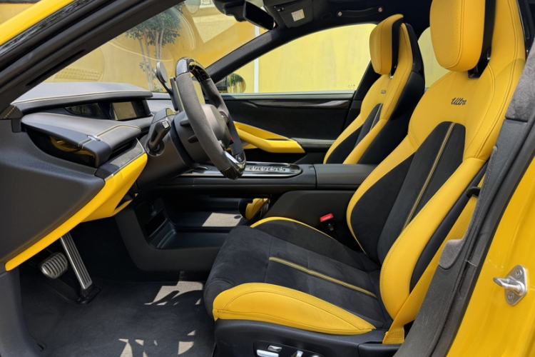 Used Xiaomi Auto SU7 Ultra 2025 Ultra Model Interior 2