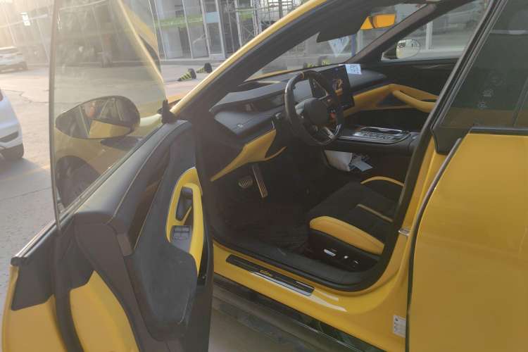 Used Xiaomi Auto SU7 Ultra 2025 Ultra Model Interior 2