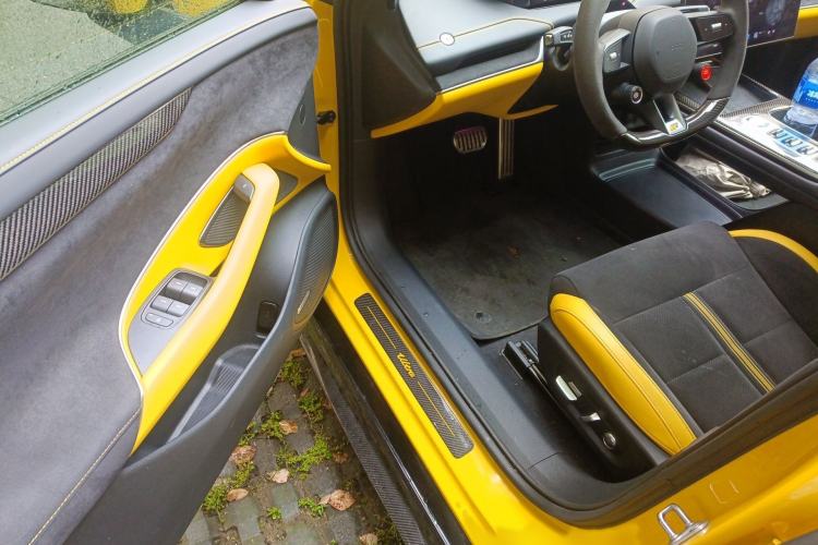 Used Xiaomi Auto SU7 Ultra 2025 Ultra Model Interior 3