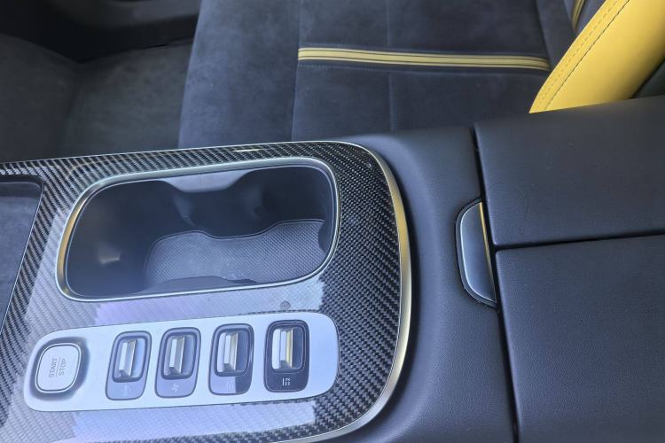 Used Xiaomi Auto SU7 Ultra 2025 Ultra Model Interior 5