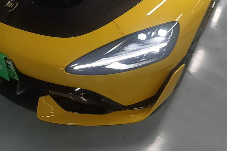 Used Xiaomi Auto SU7 Ultra 2025 Ultra Model Left Front Headlight