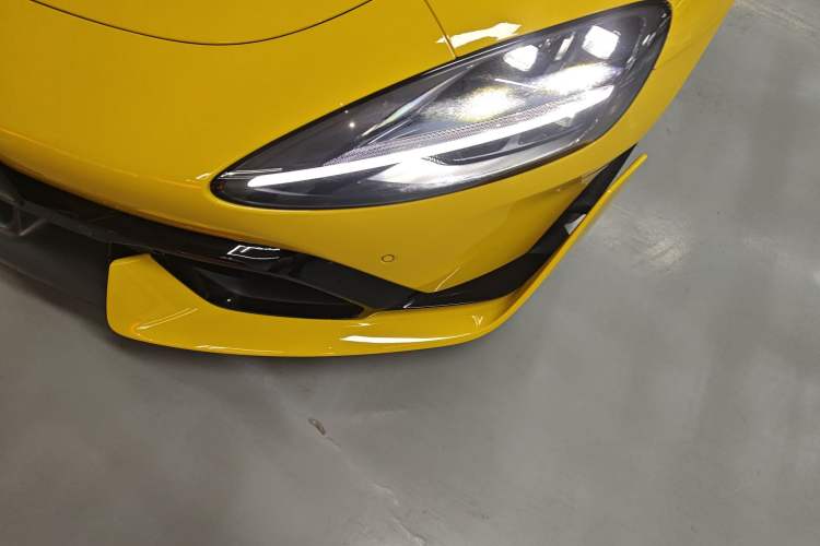 Used Xiaomi Auto SU7 Ultra 2025 Ultra Model Left Front Headlight