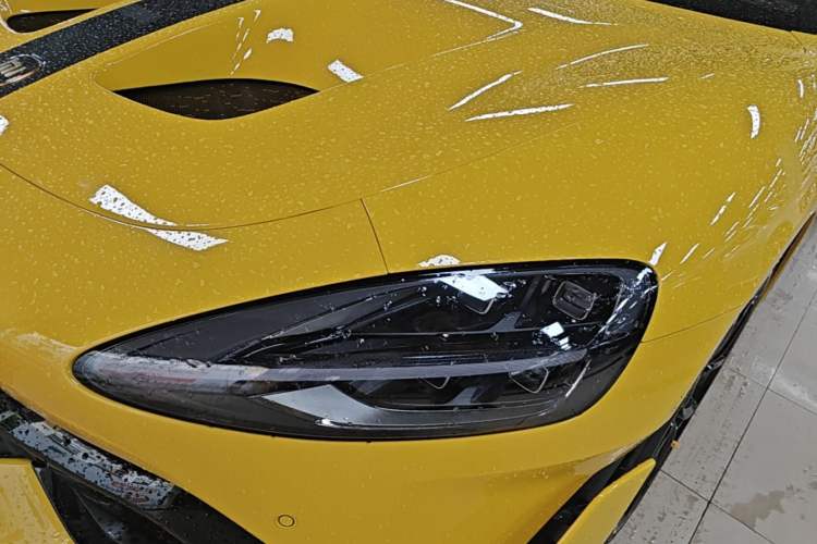 Used Xiaomi Auto SU7 Ultra 2025 Ultra Model Left Front Headlight