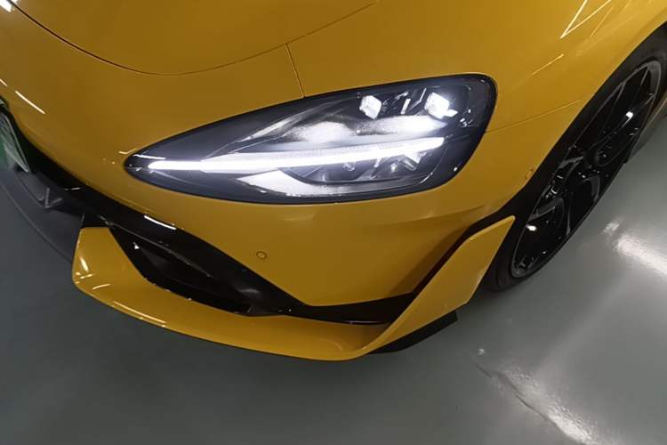 Used Xiaomi Auto SU7 Ultra 2025 Ultra Model Left Front Headlight