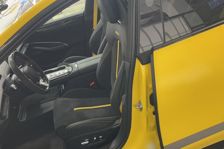 Used Xiaomi Auto SU7 Ultra 2025 Ultra Model Left Front Seat