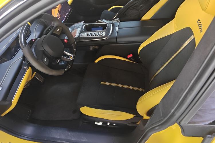 Used Xiaomi Auto SU7 Ultra 2025 Ultra Model Left Front Seat
