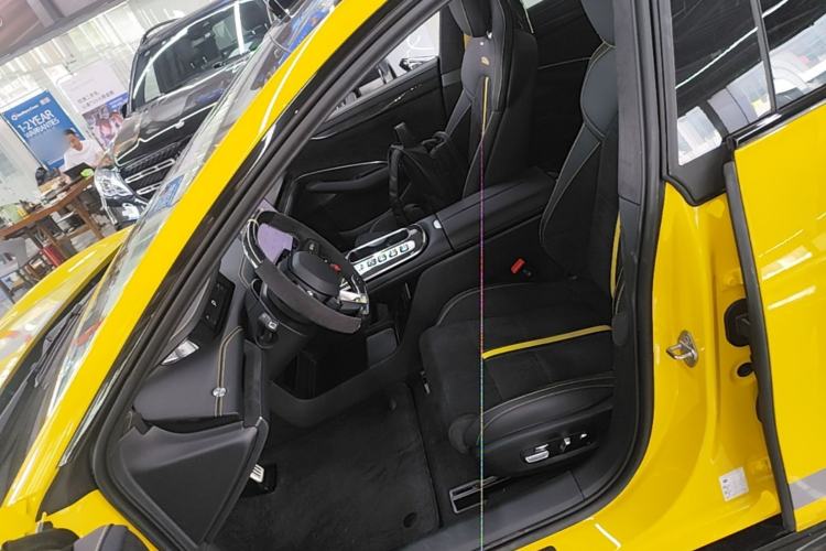 Used Xiaomi Auto SU7 Ultra 2025 Ultra Model Left Front Seat