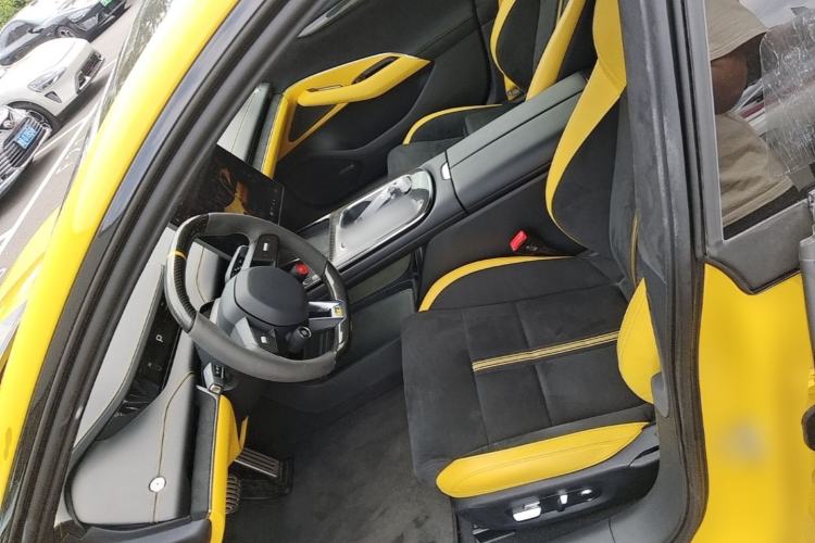 Used Xiaomi Auto SU7 Ultra 2025 Ultra Model Left Front Seat