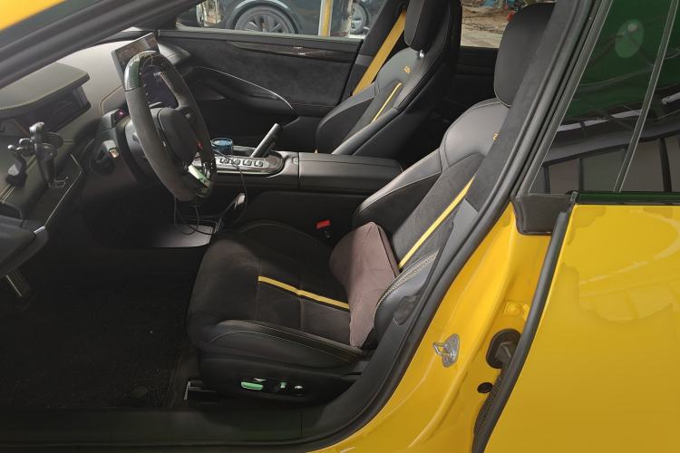 Used Xiaomi Auto SU7 Ultra 2025 Ultra Model Left Front Seat