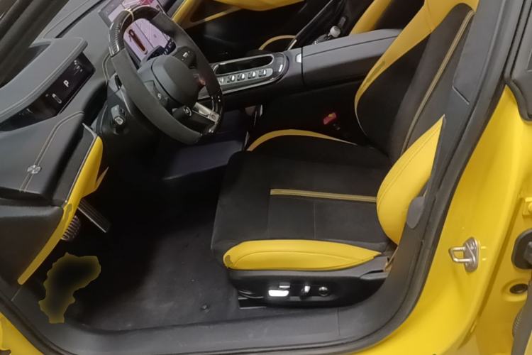 Used Xiaomi Auto SU7 Ultra 2025 Ultra Model Left Front Seat