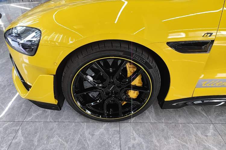 Used Xiaomi Auto SU7 Ultra 2025 Ultra Model Left Front Wheel Hub