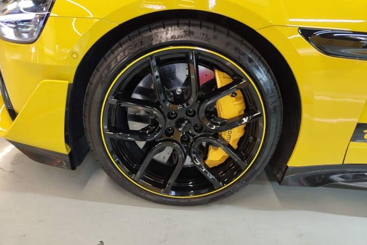 Used Xiaomi Auto SU7 Ultra 2025 Ultra Model Left Front Wheel Hub