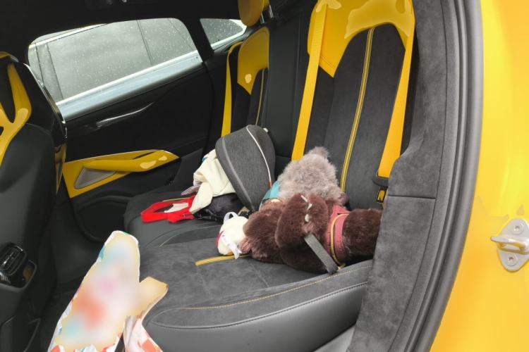 Used Xiaomi Auto SU7 Ultra 2025 Ultra Model Left Rear Seat