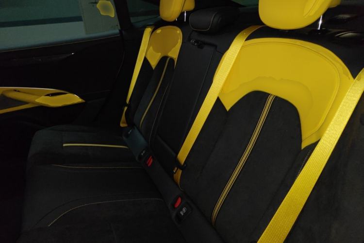 Used Xiaomi Auto SU7 Ultra 2025 Ultra Model Left Rear Seat