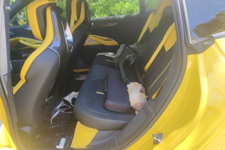 Used Xiaomi Auto SU7 Ultra 2025 Ultra Model Left Rear Seat