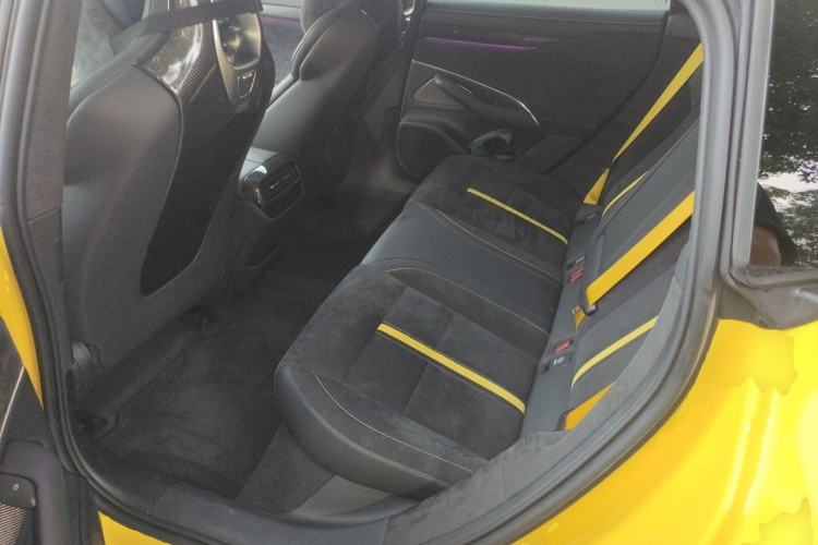 Used Xiaomi Auto SU7 Ultra 2025 Ultra Model Left Rear Seat
