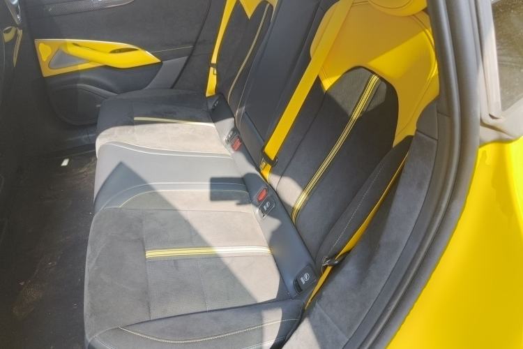 Used Xiaomi Auto SU7 Ultra 2025 Ultra Model Left Rear Seat