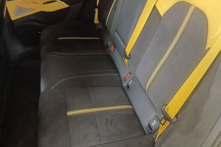 Used Xiaomi Auto SU7 Ultra 2025 Ultra Model Left Rear Seat
