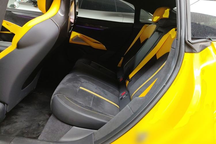 Used Xiaomi Auto SU7 Ultra 2025 Ultra Model Left Rear Seat