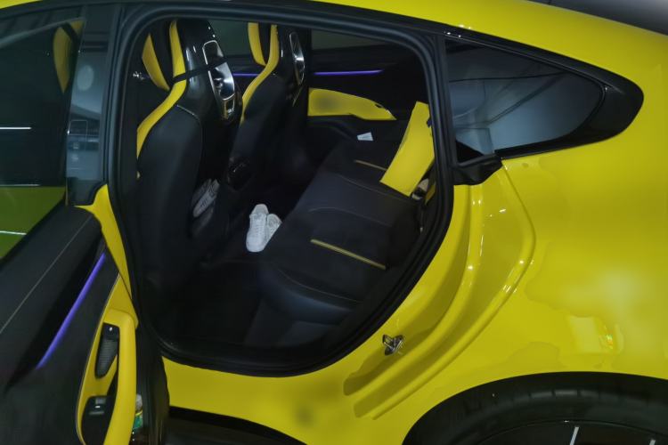 Used Xiaomi Auto SU7 Ultra 2025 Ultra Model Left Rear Seat