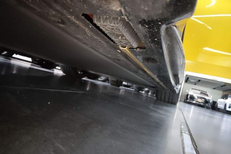 Used Xiaomi Auto SU7 Ultra 2025 Ultra Model Left Side Sill