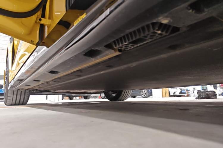 Used Xiaomi Auto SU7 Ultra 2025 Ultra Model Left Side Sill