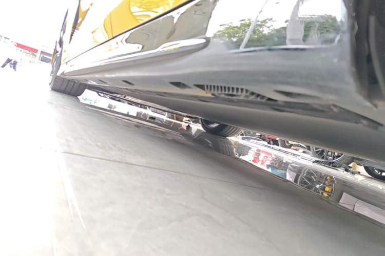 Used Xiaomi Auto SU7 Ultra 2025 Ultra Model Left Side Sill