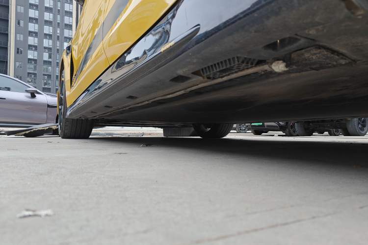Used Xiaomi Auto SU7 Ultra 2025 Ultra Model Left Side Sill