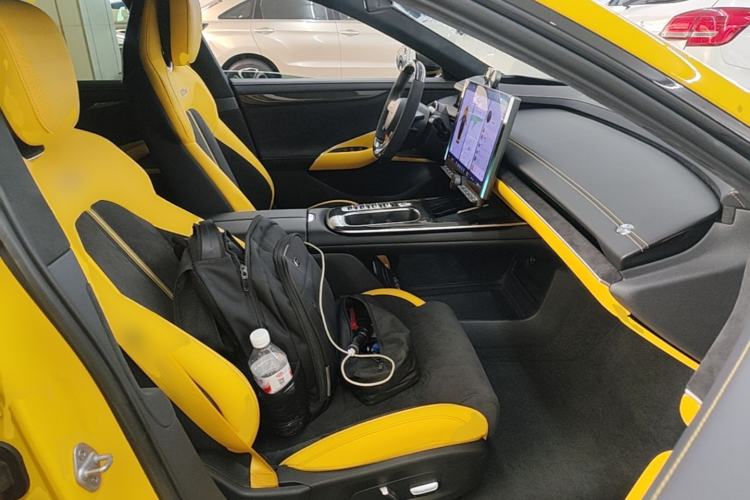 Used Xiaomi Auto SU7 Ultra 2025 Ultra Model Right Front Seat