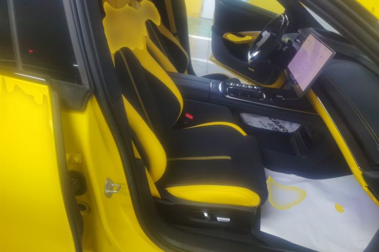 Used Xiaomi Auto SU7 Ultra 2025 Ultra Model Right Front Seat