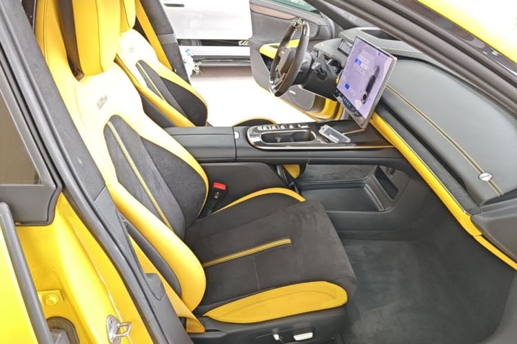 Used Xiaomi Auto SU7 Ultra 2025 Ultra Model Right Front Seat