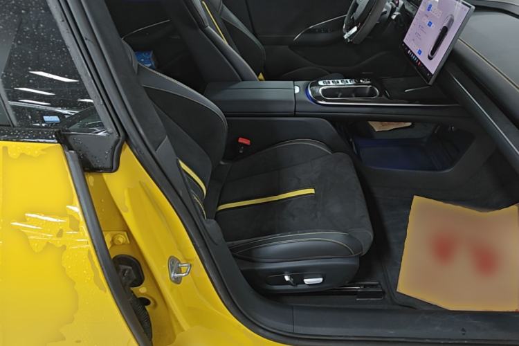 Used Xiaomi Auto SU7 Ultra 2025 Ultra Model Right Front Seat