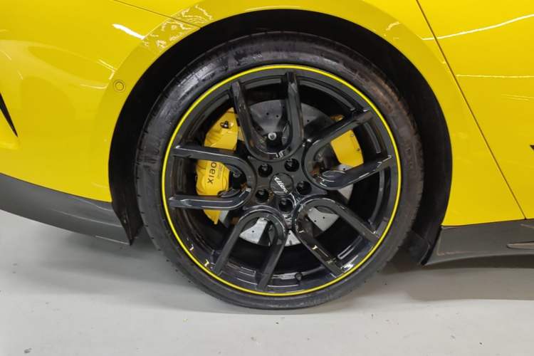 Used Xiaomi Auto SU7 Ultra 2025 Ultra Model Right Rear Wheel Hub