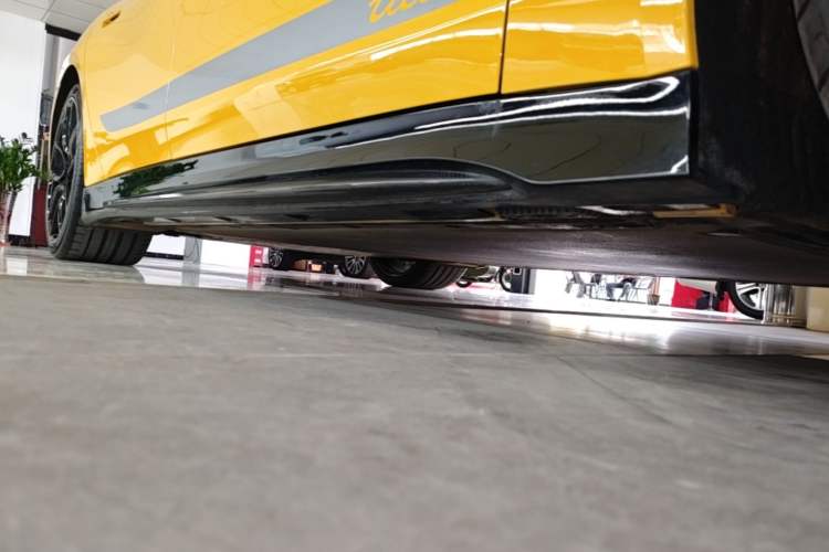 Used Xiaomi Auto SU7 Ultra 2025 Ultra Model Right Side Sill