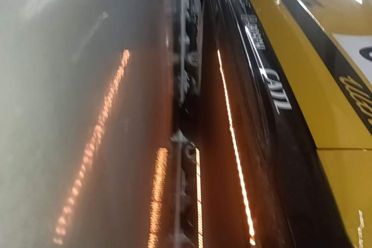 Used Xiaomi Auto SU7 Ultra 2025 Ultra Model Right Side Sill
