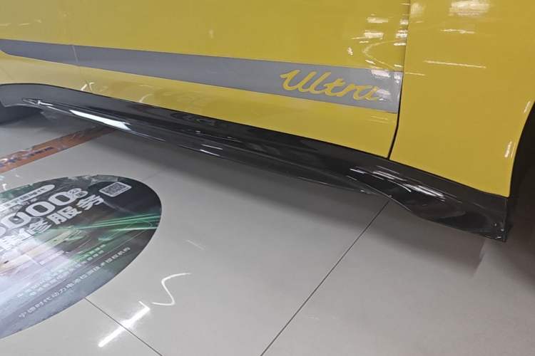 Used Xiaomi Auto SU7 Ultra 2025 Ultra Model Right Side Sill