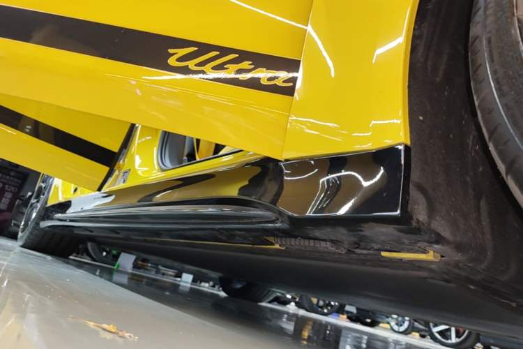 Used Xiaomi Auto SU7 Ultra 2025 Ultra Model Right Side Sill