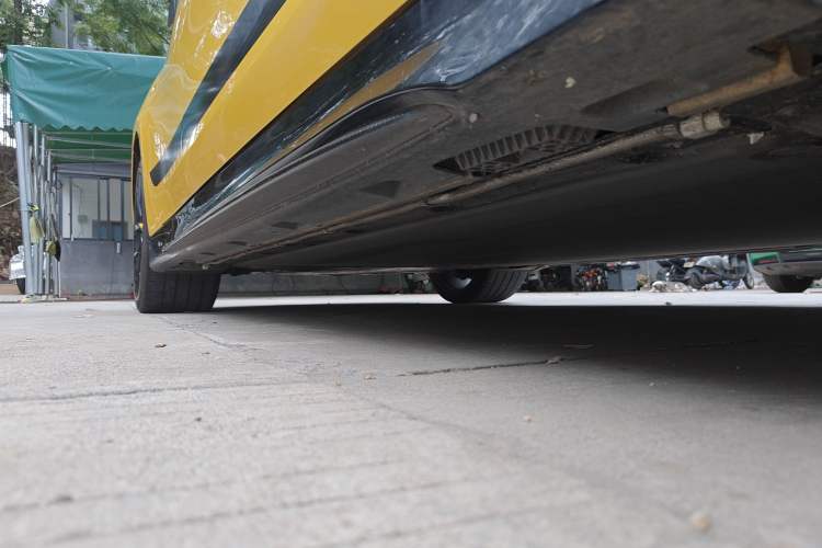 Used Xiaomi Auto SU7 Ultra 2025 Ultra Model Right Side Sill