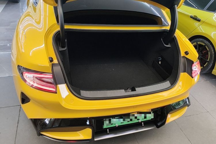Used Xiaomi Auto SU7 Ultra 2025 Ultra Model Trunk