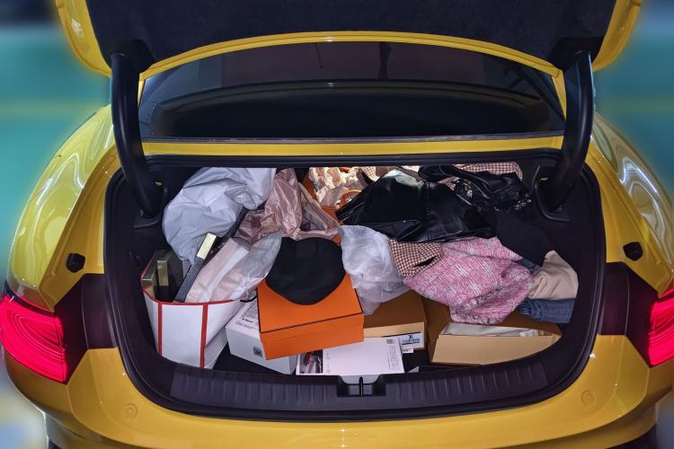 Used Xiaomi Auto SU7 Ultra 2025 Ultra Model Trunk