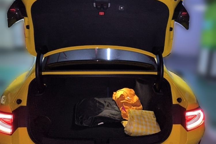 Used Xiaomi Auto SU7 Ultra 2025 Ultra Model Trunk