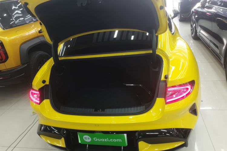 Used Xiaomi Auto SU7 Ultra 2025 Ultra Model Trunk