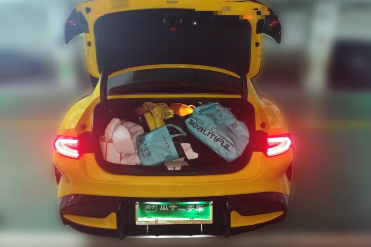 Used Xiaomi Auto SU7 Ultra 2025 Ultra Model Trunk