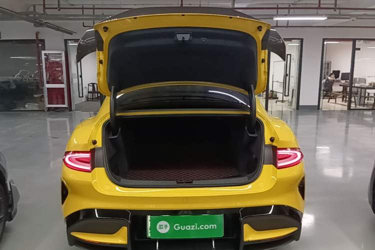 Used Xiaomi Auto SU7 Ultra 2025 Ultra Model Trunk