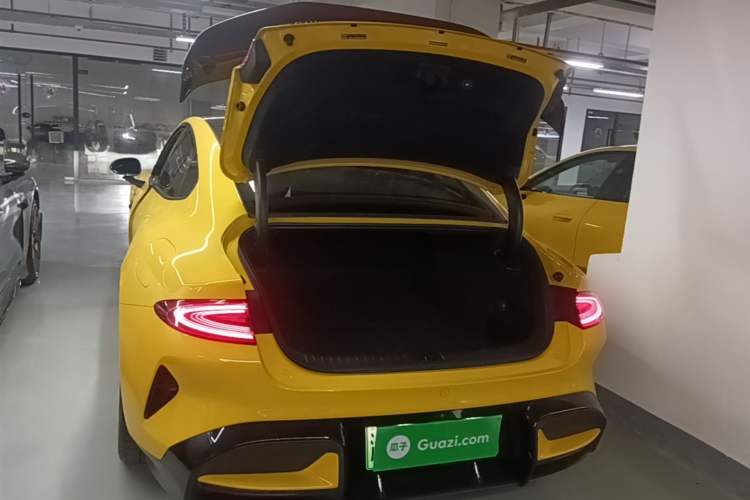 Used Xiaomi Auto SU7 Ultra 2025 Ultra Model Trunk
